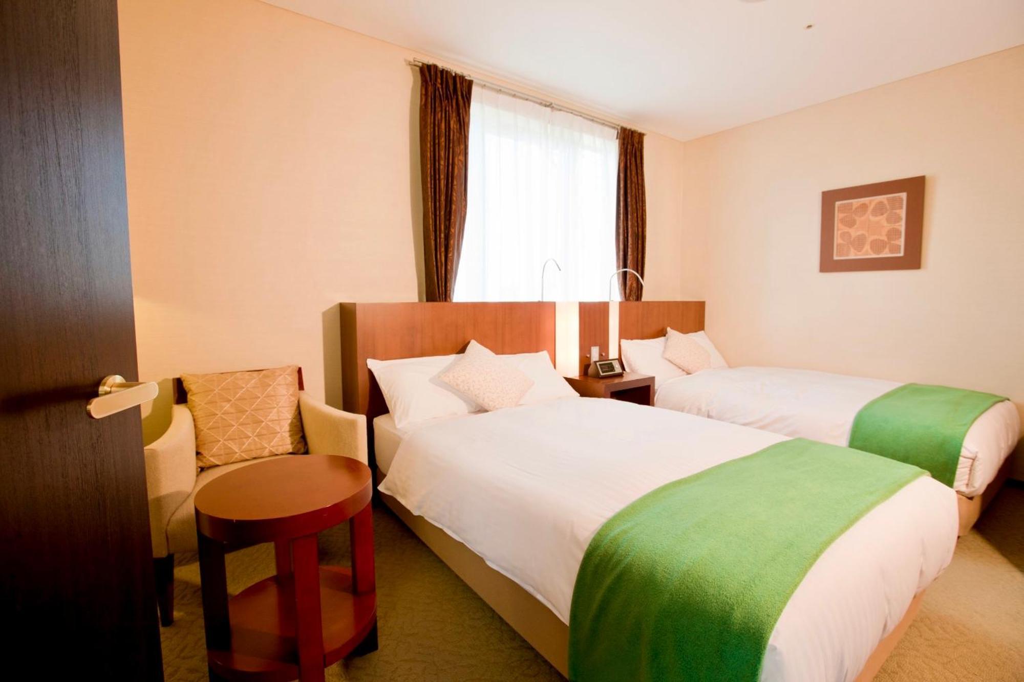 Kitano Plaza Rokkoso 3*